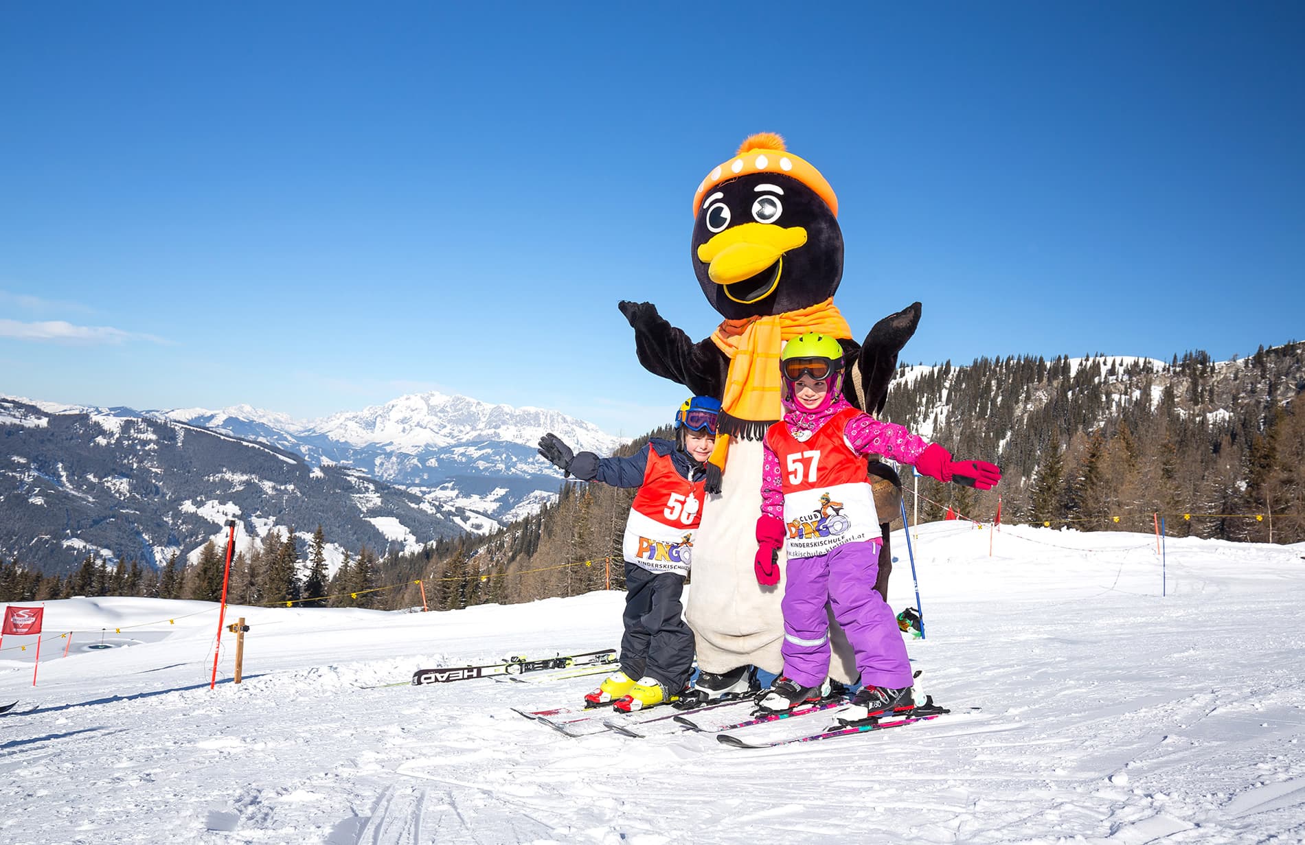 Spaß mit Pingo in der Kinderskischule Kleinarl